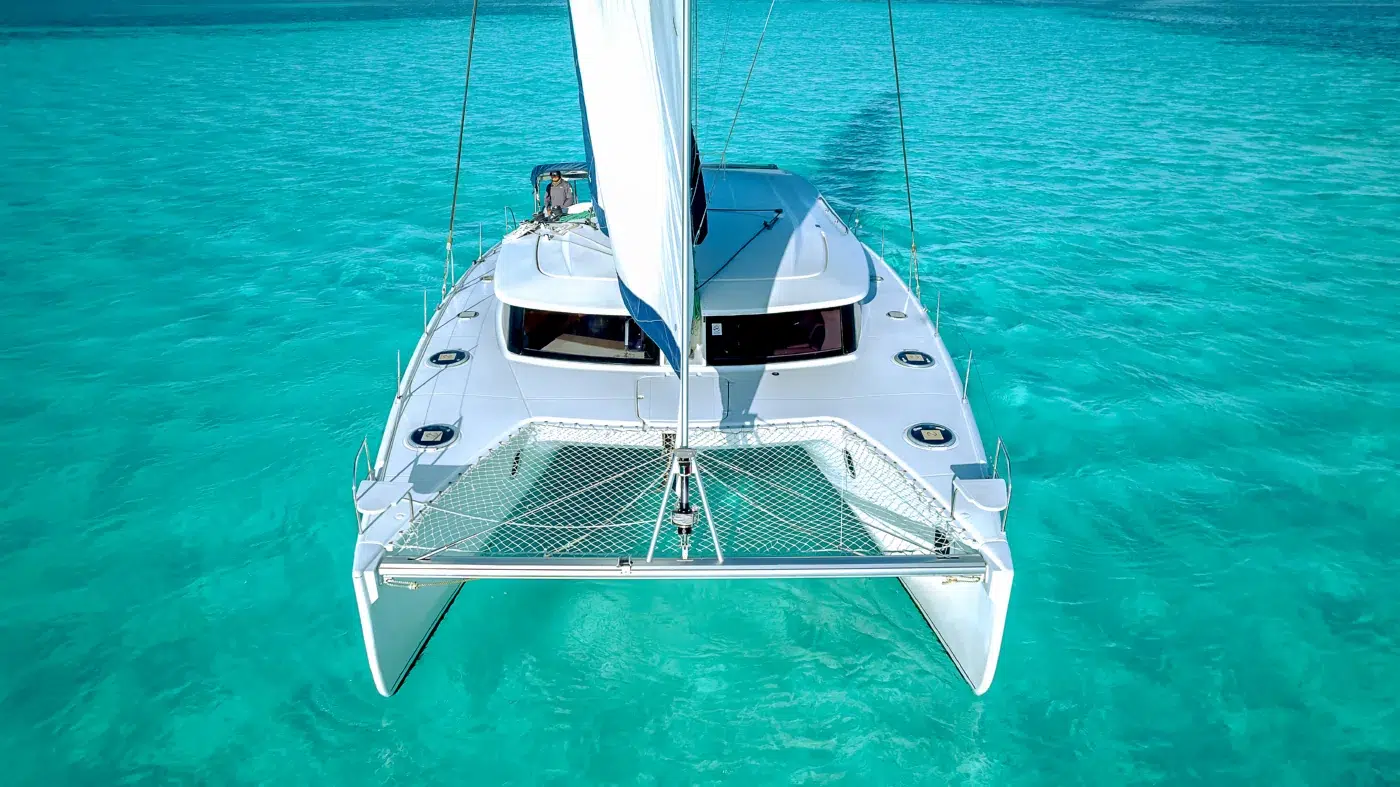 rent a catamaran in cancun