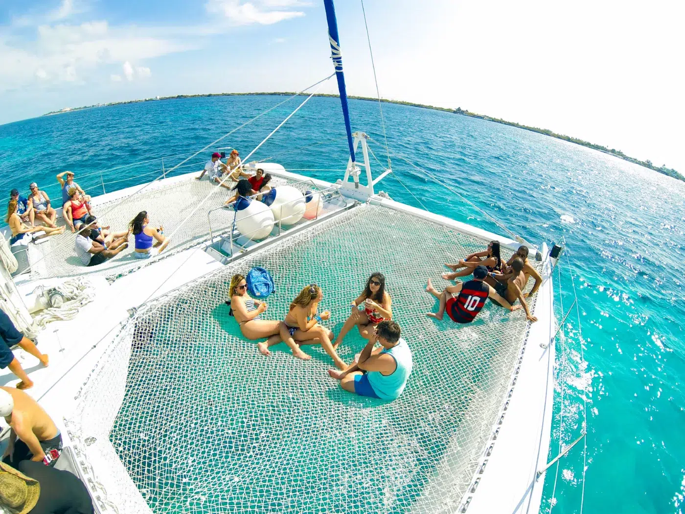 catamaran cancun a isla mujeres